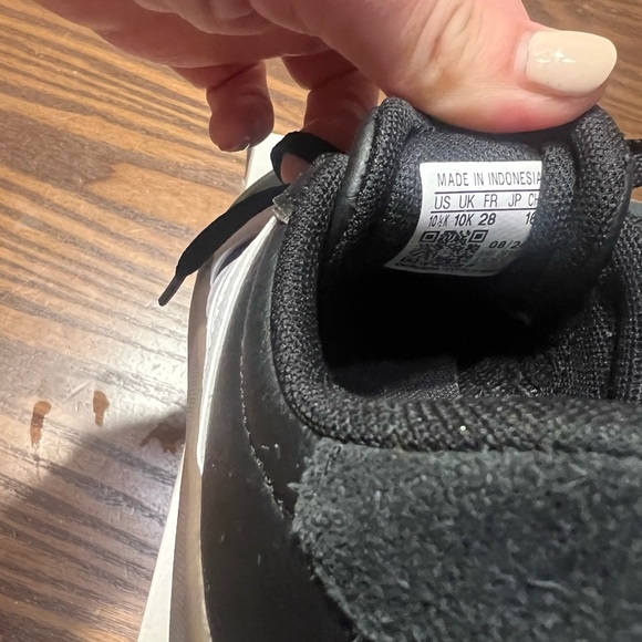 adidas Kids Black and White Sneakers - Picture 6 of 8